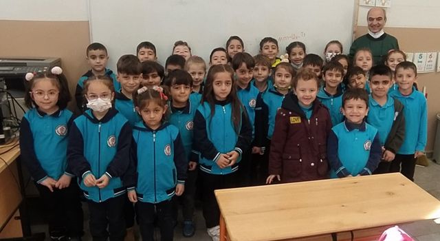 Ankaralı Minik öğrencilerden, Osmaniye’deki Emekli Hayvanlar Çiftliğine bağış