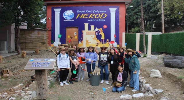 Antakya Bilim Merkezi, Erasmuslu öğrencileri misafir etti