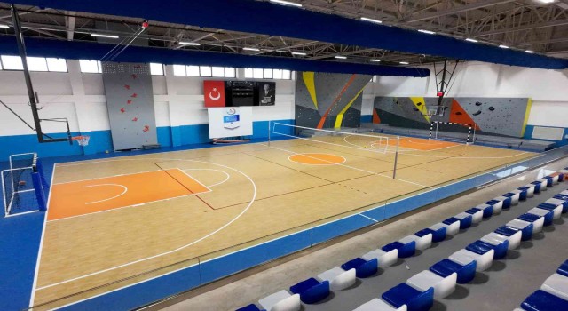 Antalya OSBde kadın çalışanlar için voleybol turnuvası
