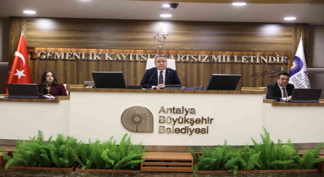 Antalyada suya indirim