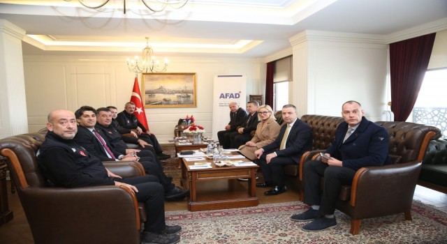 Arnavutluktan Düzceye destek