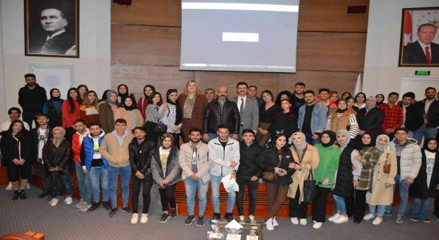 Atatürk Üniversitesinde “Yönetici Asistanlığında Yeni Gelişmeler ve Mesleki Sorunlar” çalıştayı yapıldı