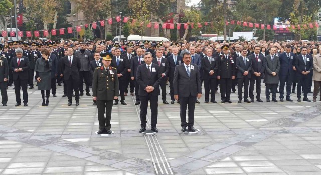 Atatürk vefatının 84. yıl dönümünde Malatya da da anıldı