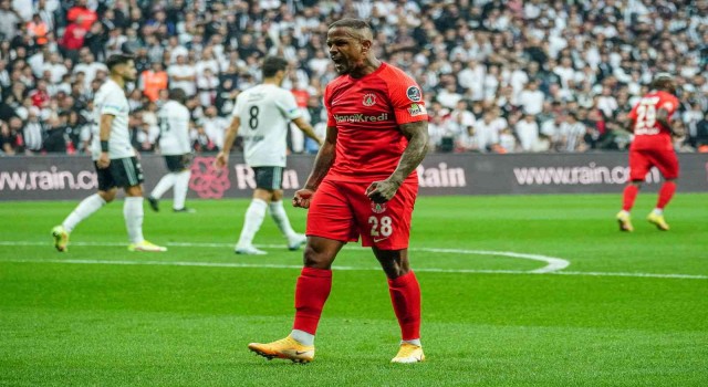Avrupada galibiyet alamayan 3 takımdan biri Ümraniyespor