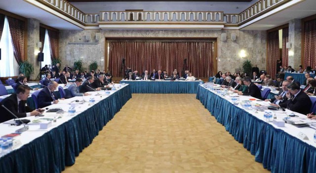 Aydemirden AK siyasette pozitif enerji vurgusu