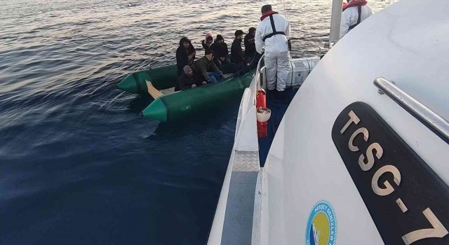 Aydında 8 düzensiz göçmen kurtarıldı