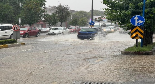 Aydının kıyı kesimlerine sağanak yağış uyarısı