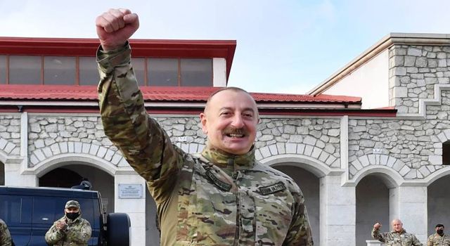 Azerbaycan Cumhurbaşkanı Aliyev: "Kimseden korkmuyoruz, kimseden çekinmiyoruz"