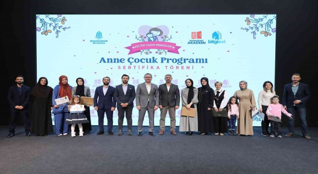 Başakşehirde mutluluk kaynağı: Anne çocuk merkezleri