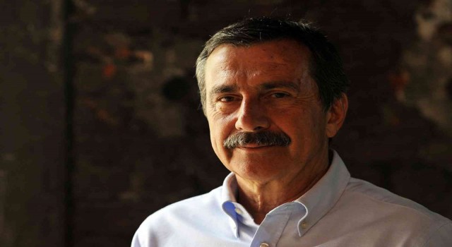 Başkan Ataçtan 25 Kasım mesajı