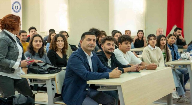 Başkan Günel, üniversiteli öğrencilerle bir araya geldi