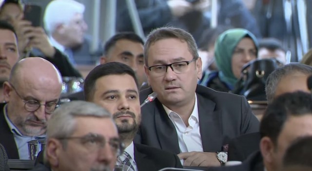 Başkan Kartoğlu: Kendi zihniyetindeki insanların şu anda Bahçeşehiri nasıl betonlaştırdığına hep beraber şahit oluyoruz”