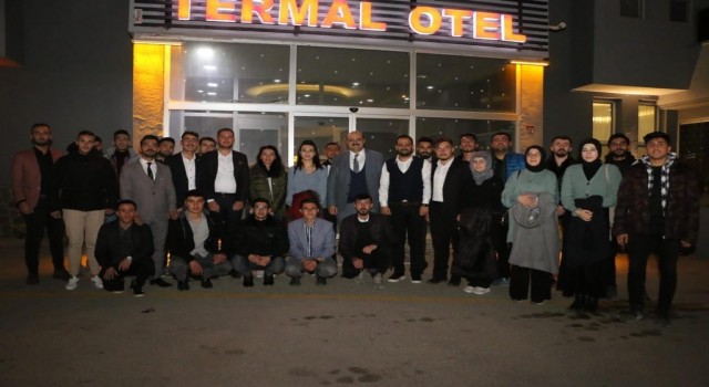 Başkan Orhan: “Kefenlerini başlarına geçiririz”