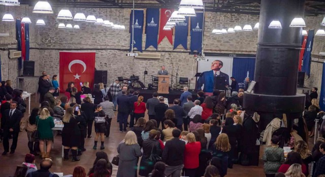 Başkan Soyer, öğretmenlerle buluştu