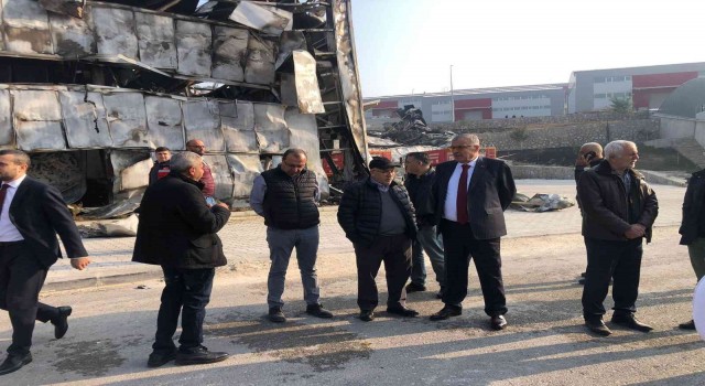 Başkan Yılmaz: Yangının izini sileceğiz