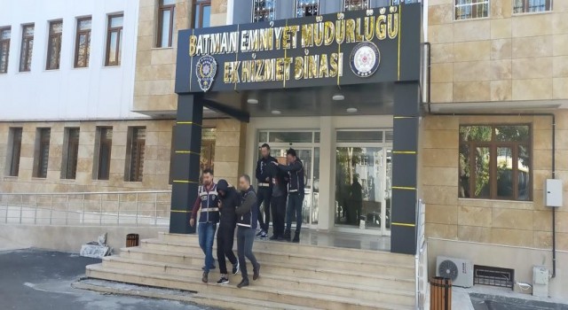 Batmanda 2 hırsızlık şüphelisi tutuklandı