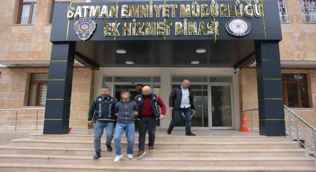 Batmanda el yapımı patlayıcıyla binaya 2 kes saldırı düzenleyen 2 kişi yakalandı