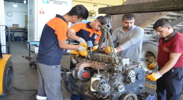 Batmanda meslek lisesi öğrencilerine iş sağlığı eğitimi