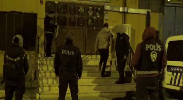 Batmanda terör örgütü DEAŞ operasyonu: 4 şüpheli yakalandı