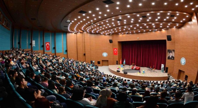 BAÜNde Kongre ve Kültür Merkezine Atatürk adı eklendi