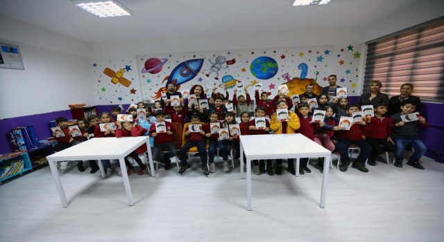 Bayraklı Belediyesinden çocuklara ağız ve diş sağlığı dersi