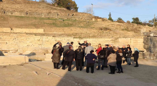 Belediyenin projelerini yerinde incelediler