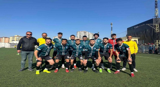 Belsinspor kayıpsız ilerliyor