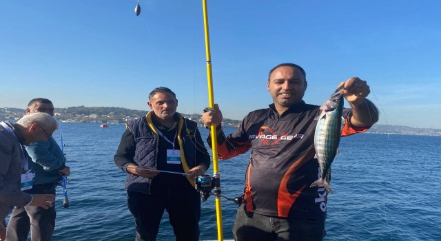 Beykozda 200 kişinin katıldığı “Balık Tutma Yarışması” renkli görüntüler oluşturdu