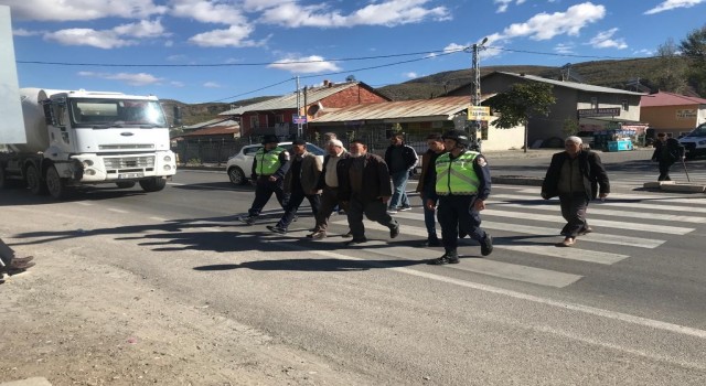 Bingölde yaya önceliği ve güvenliği uygulamaları sürüyor