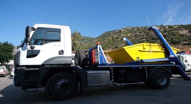 Bodrumda moloz atık konteynerleri devreye girdi