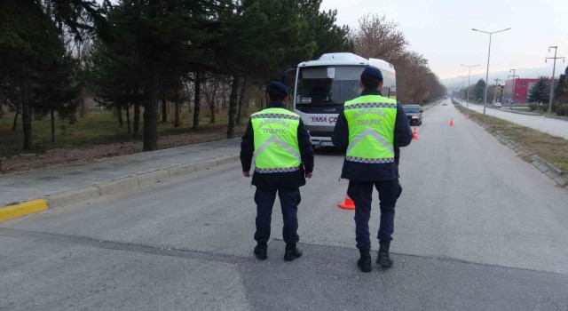 Boluda kış lastiği zorunluluğu başladı