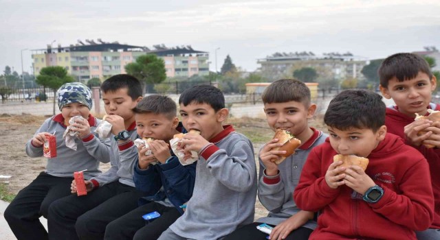 Buharkentte öğrencilere balık tüketiminin önemi anlatıldı