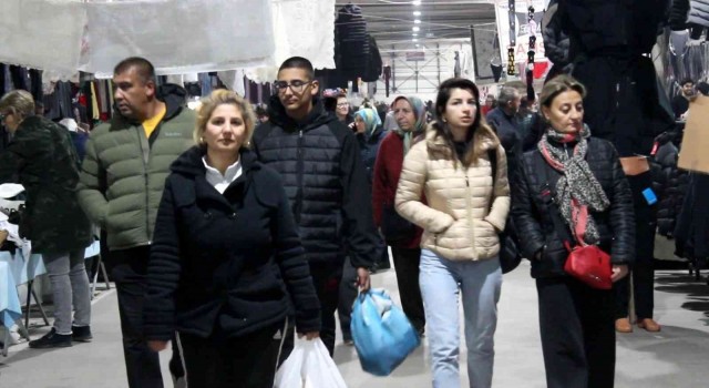 Bulgarlar giysi ve deterjanını Kırklareliden karşılıyor