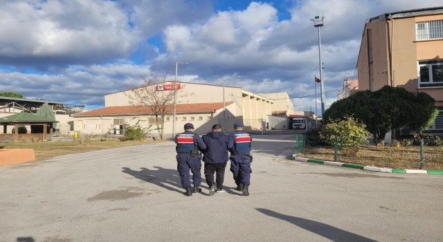 Bursada 29 ayrı suçtan aranan şahıs, jandarma ekipleri tarafından yakalandı
