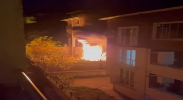Bursada apartman dairesinde korkutan yangın