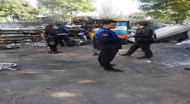 Bursada hurdacılara çalıntı mazgal denetimi
