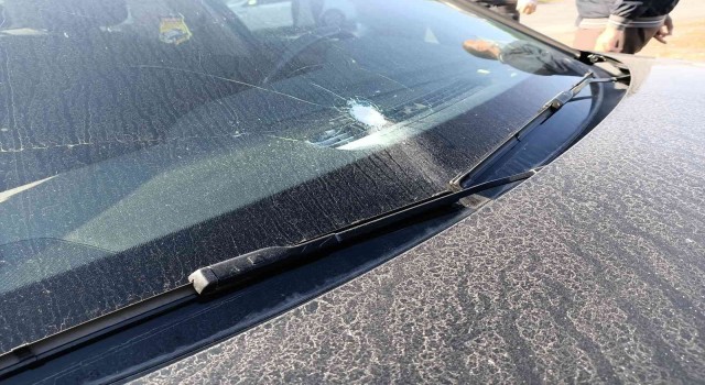 Büyükçekmecede bir ev ve araca yönelik uzun namlulu silahla saldırı