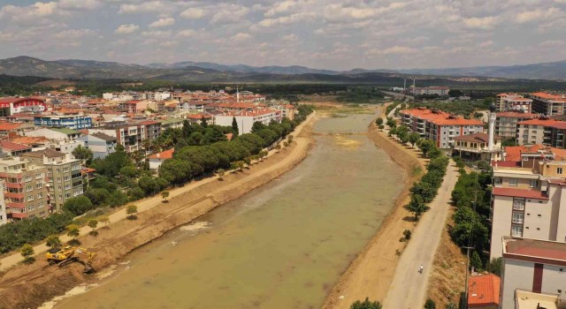 Büyükşehir, Edremit Ülkü Yolunu yeniliyor