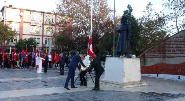 Çanakkalede Öğretmenler Günü kutlandı