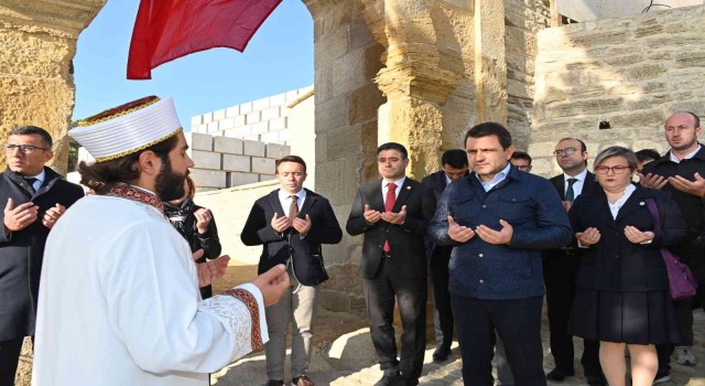 Çanakkalenin ilk şehitleri törenle anıldı