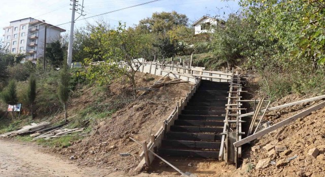 Çayırköye 14 metre uzunluğunda yeni merdiven