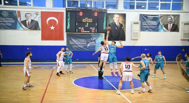 Çayırova Belediyesi, Nazilli Belediyesini 86-73 mağlup etti