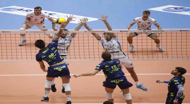 CEV Cup : Arkas Spor: 0 - Valsa Group Modena: 3