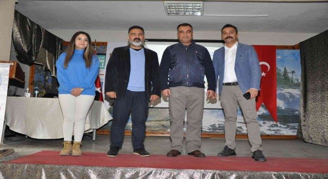 Çiftçilere şeker verimliliği nasıl artar konulu eğitim semineri verildi