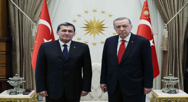 Cumhurbaşkanı Erdoğan, Türkmenistan Bakanlar Kurulu Başkan Yardımcısı ve Dışişleri Bakanı Meredovu kabul etti