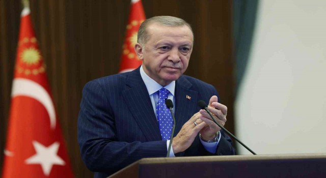 Cumhurbaşkanı Erdoğan: "Dünyanın gündeminde kriz varken biz gözümüzü fırsatlara dikiyoruz"