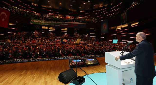 Cumhurbaşkanı Erdoğan: “Faizde tek haneliye indik, enflasyon da inecek”