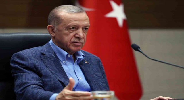 Cumhurbaşkanı Erdoğan: İstiklal Caddesinde patlama) 6 can kaybı 53 yaralı var
