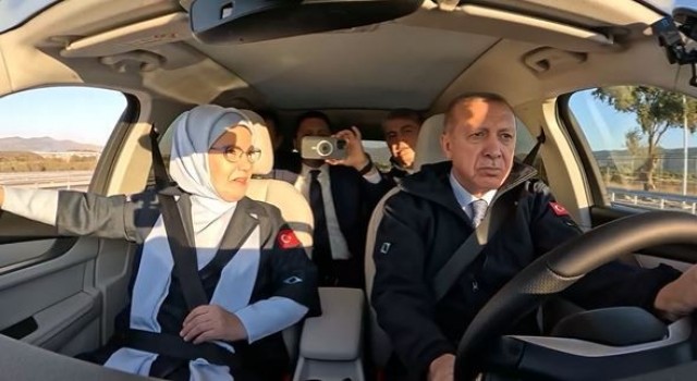 Cumhurbaşkanı Erdoğandan anlamlı ‘Togg paylaşımı