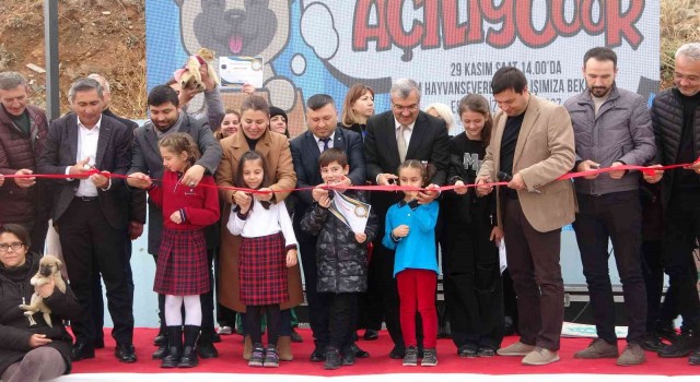 Cumhurbaşkanı talimat verdi, Uşak Hayvan Barınağı yeni yüzüyle açıldı